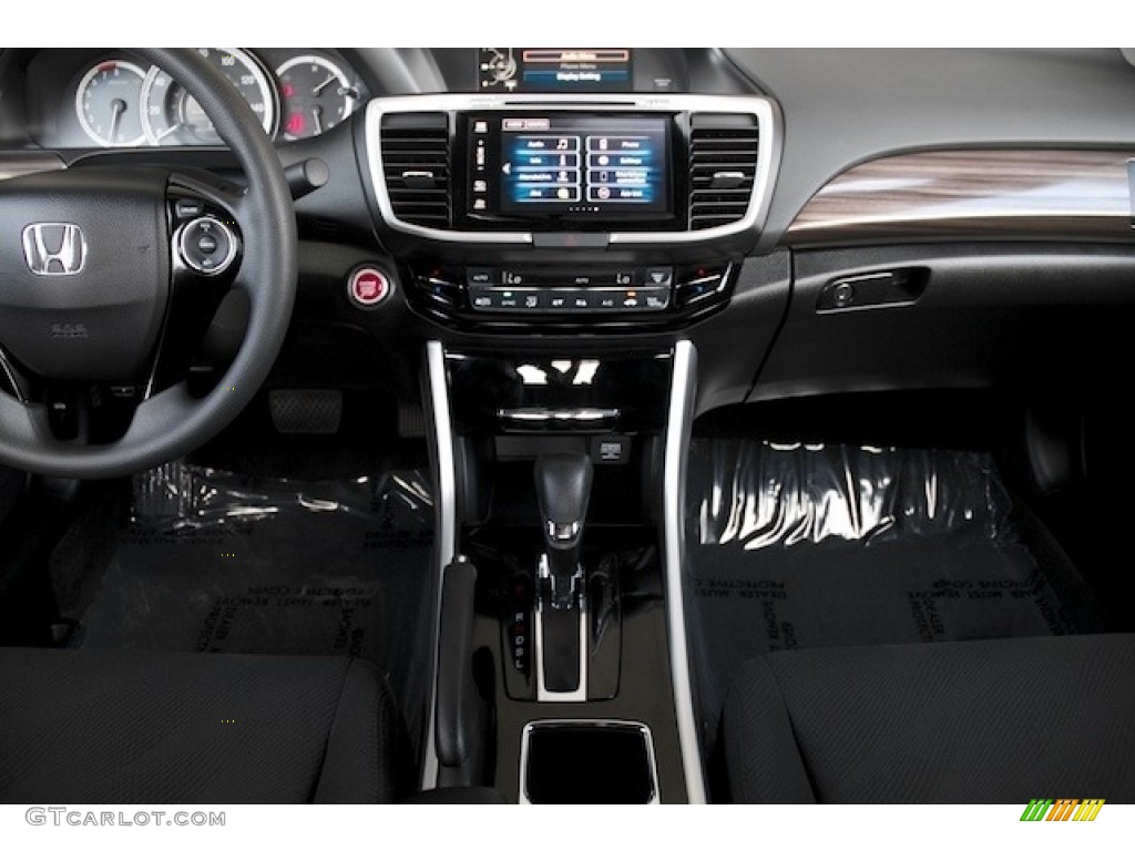 2017 Accord EX Sedan - Modern Steel Metallic / Black photo #13