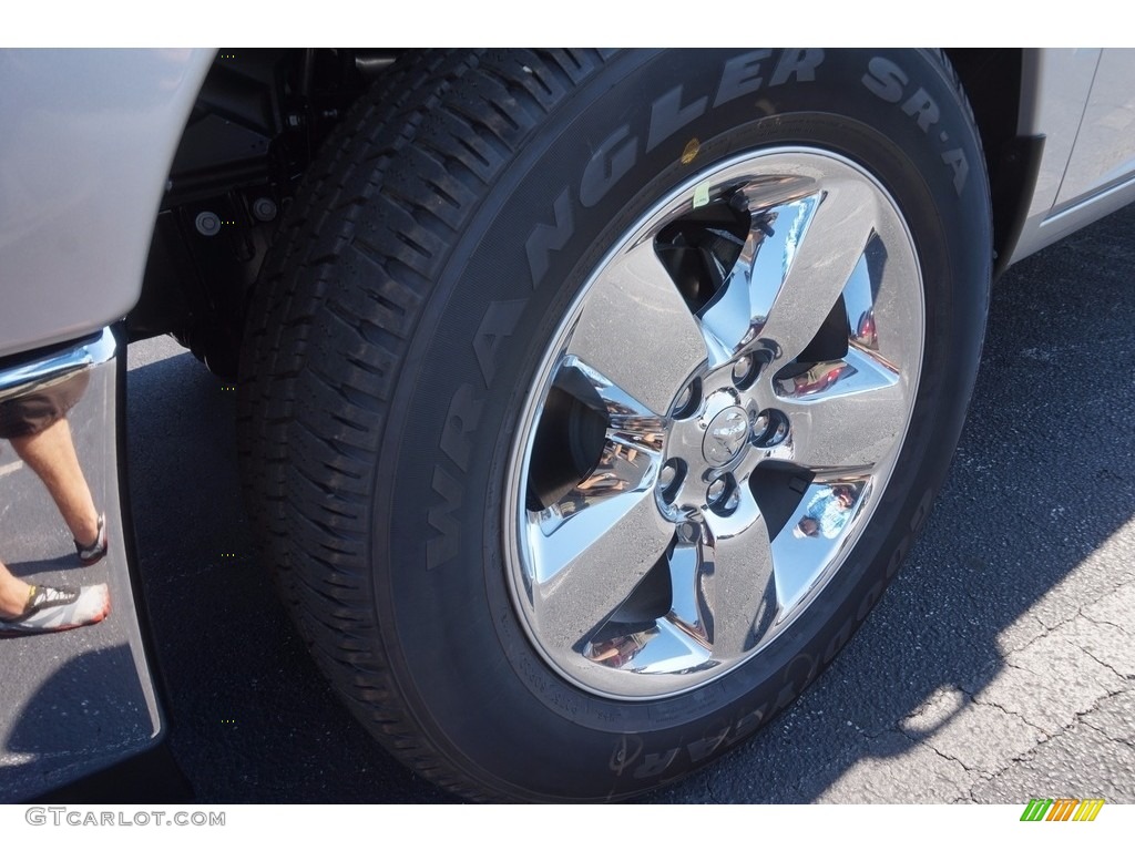 2017 1500 Big Horn Crew Cab - Bright Silver Metallic / Black/Diesel Gray photo #5