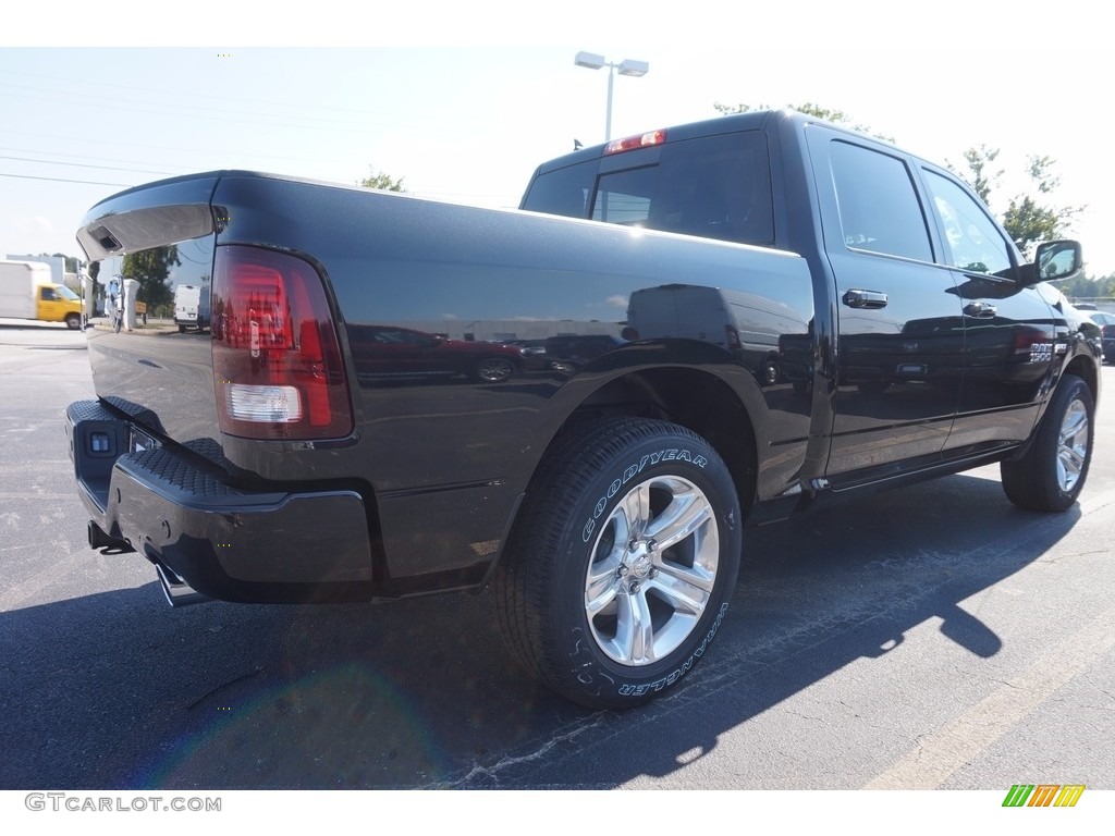 2017 1500 Sport Crew Cab - Brilliant Black Crystal Pearl / Black photo #3