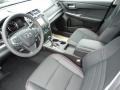 Super White - Camry SE Photo No. 3