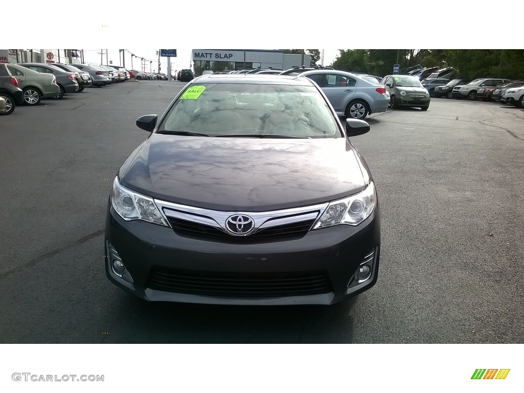 2014 Camry XLE - Magnetic Gray Metallic / Ivory photo #3