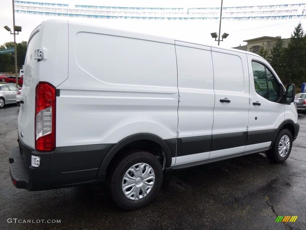 Oxford White 2017 Ford Transit Van 150 LR Regular Exterior Photo #115982114