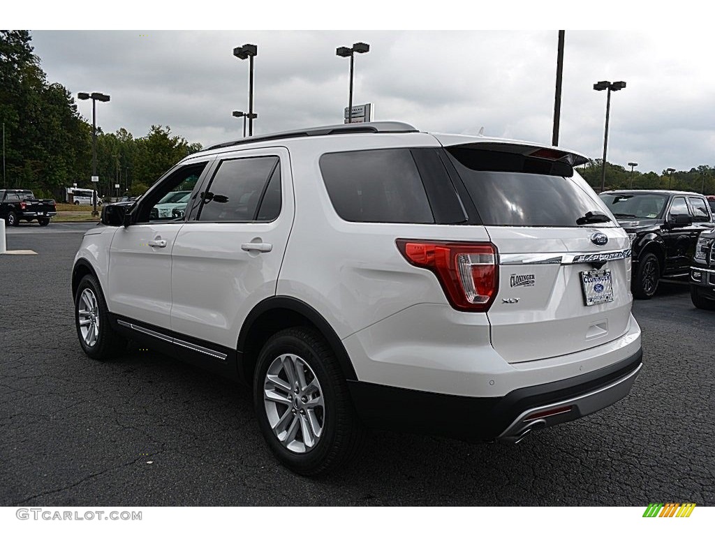 2017 Explorer XLT - White Platinum / Medium Light Camel photo #22