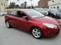 Ruby Red - Focus SE Hatchback Photo No. 8