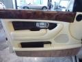 White - Arnage Red Label Photo No. 15