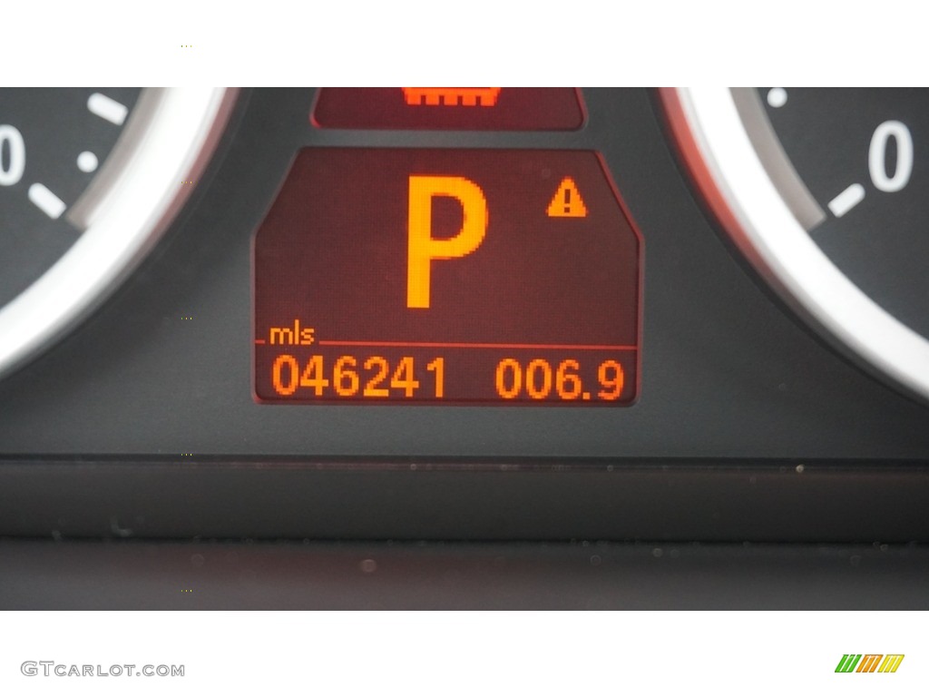 2012 X6 M  - Carbon Black Metallic / Black photo #28