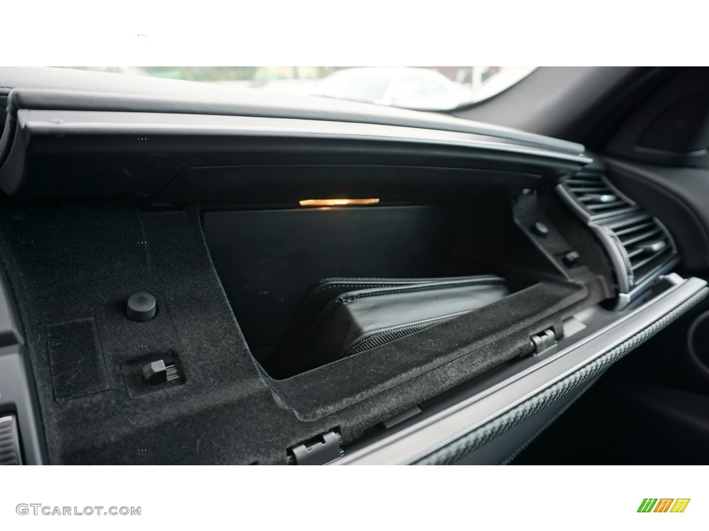 2012 X6 M  - Carbon Black Metallic / Black photo #40