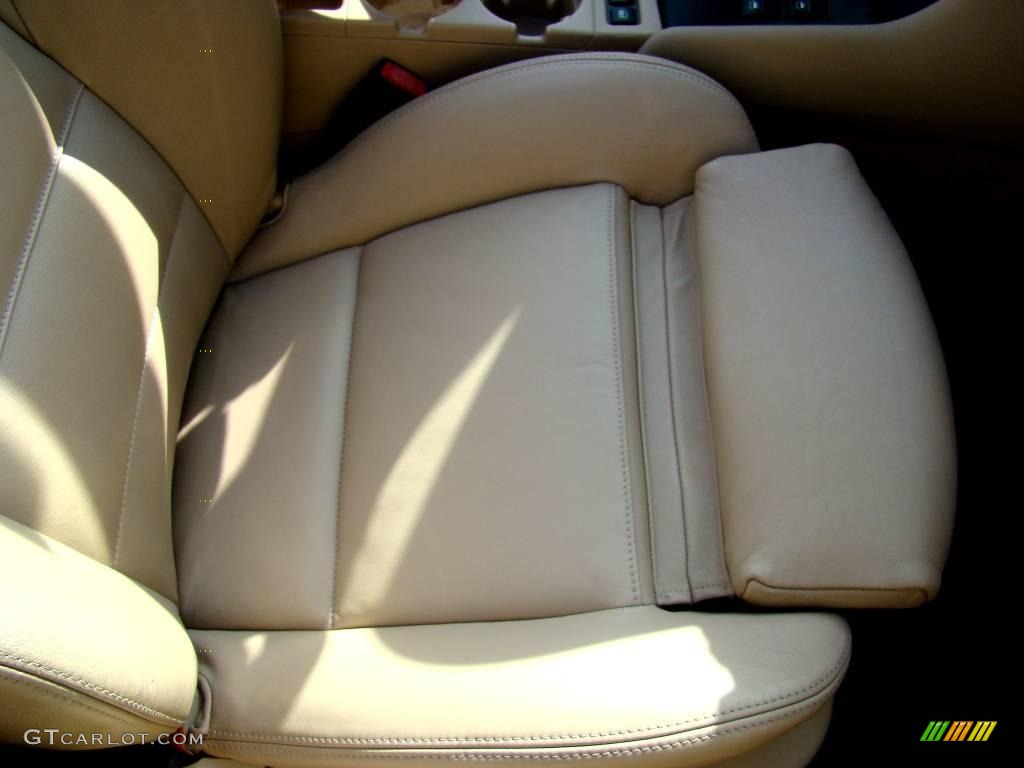 2004 3 Series 330i Convertible - Silver Grey Metallic / Sand photo #34