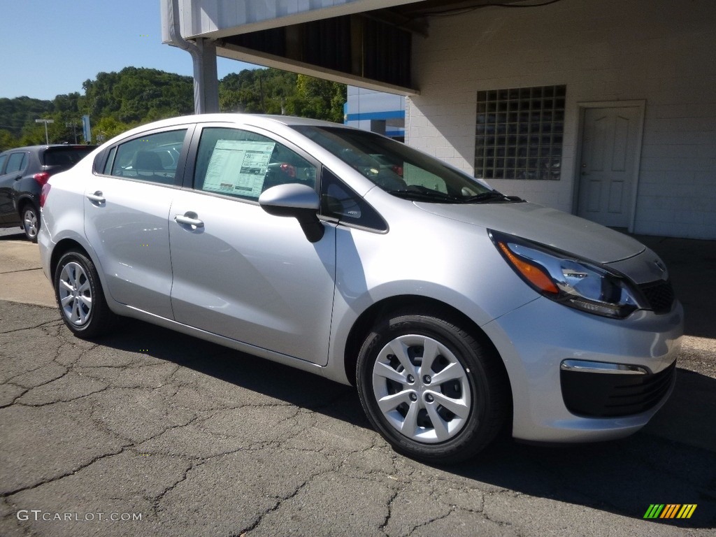 Bright Silver 2017 Kia Rio LX Sedan Exterior Photo #115995294