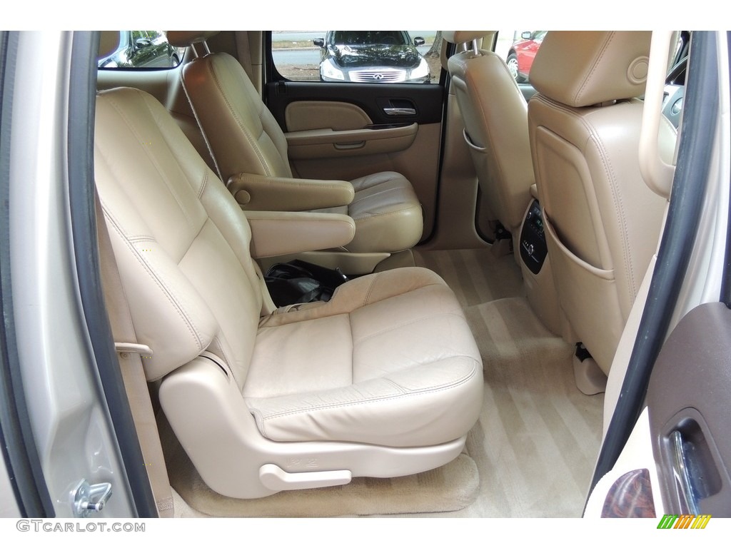 2007 Yukon XL Denali AWD - Gold Mist Metallic / Cocoa/Light Cashmere photo #31
