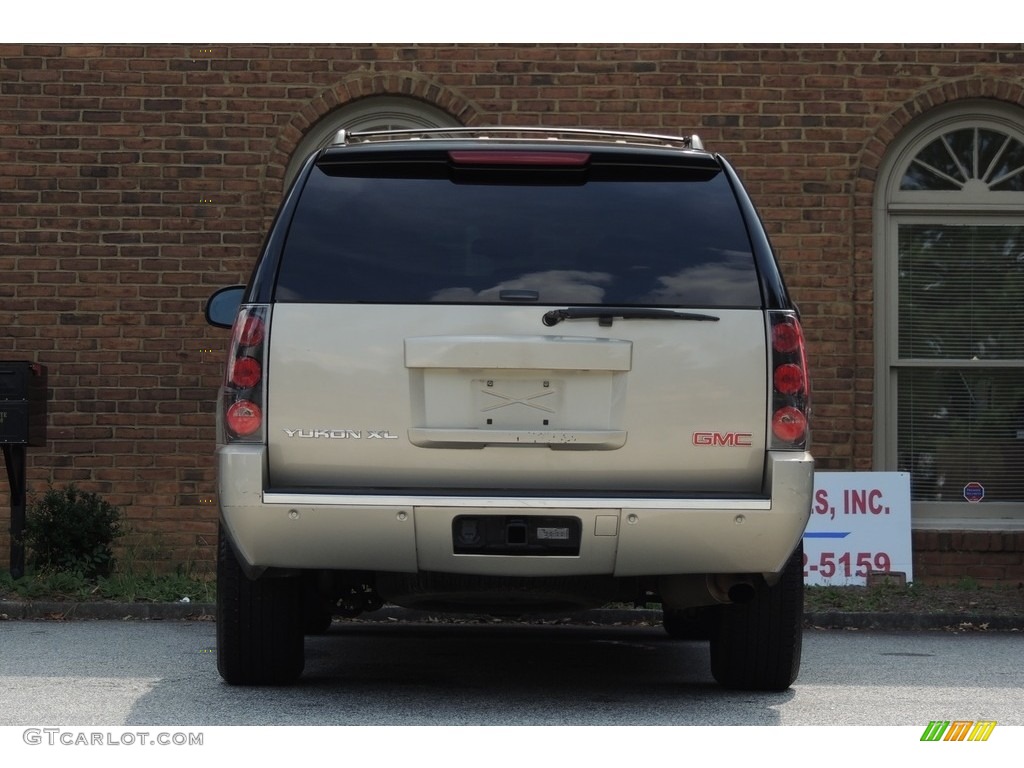 2007 Yukon XL Denali AWD - Gold Mist Metallic / Cocoa/Light Cashmere photo #35