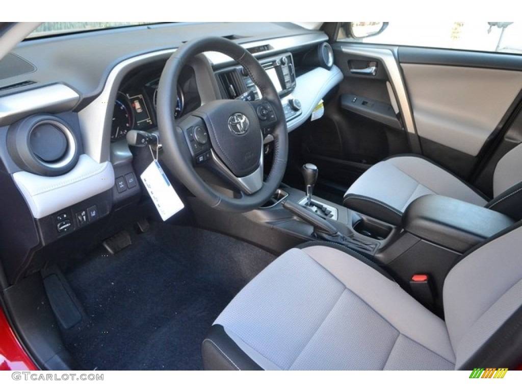 Ash Interior 2017 Toyota RAV4 XLE AWD Photo #115999596