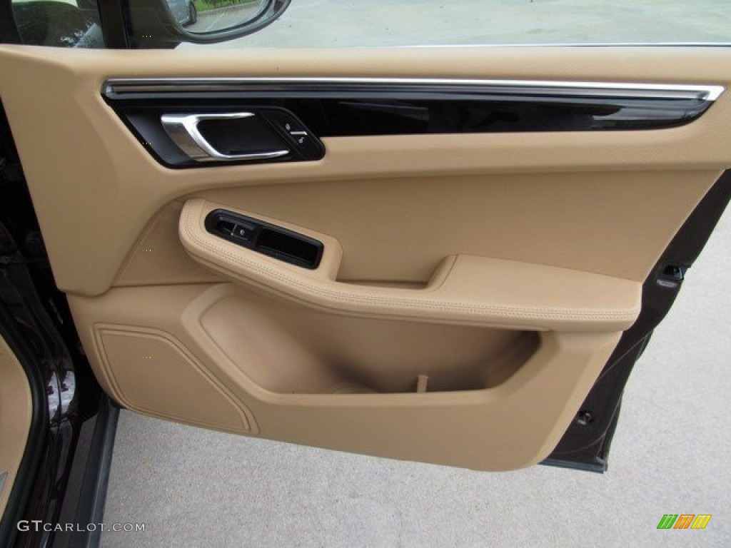 2015 Porsche Macan S Luxor Beige Door Panel Photo #116002674