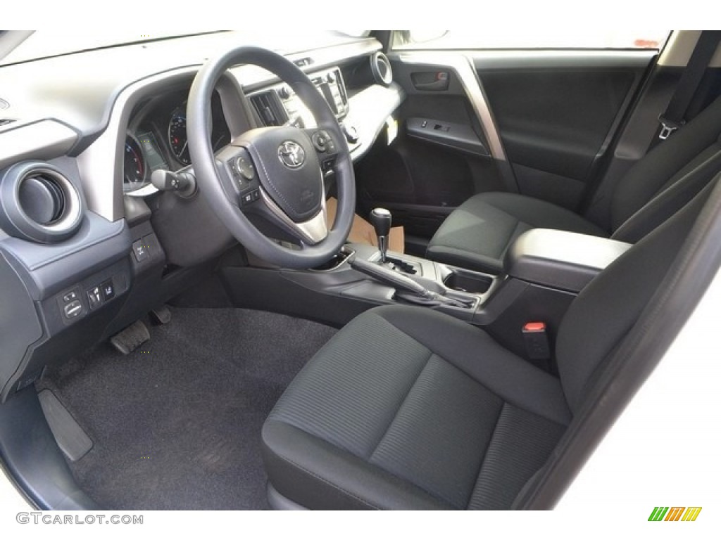 Black Interior 2017 Toyota RAV4 LE AWD Photo #116003454