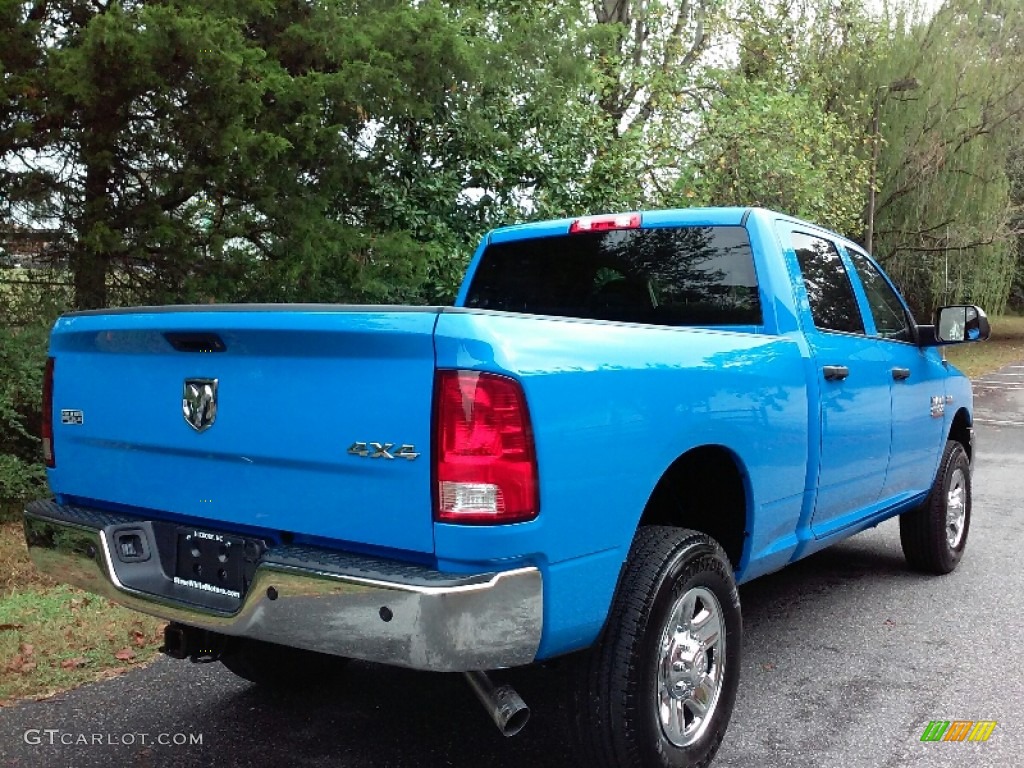 Holland Blue 2017 Ram 2500 Tradesman Crew Cab 4x4 Exterior Photo #116005092