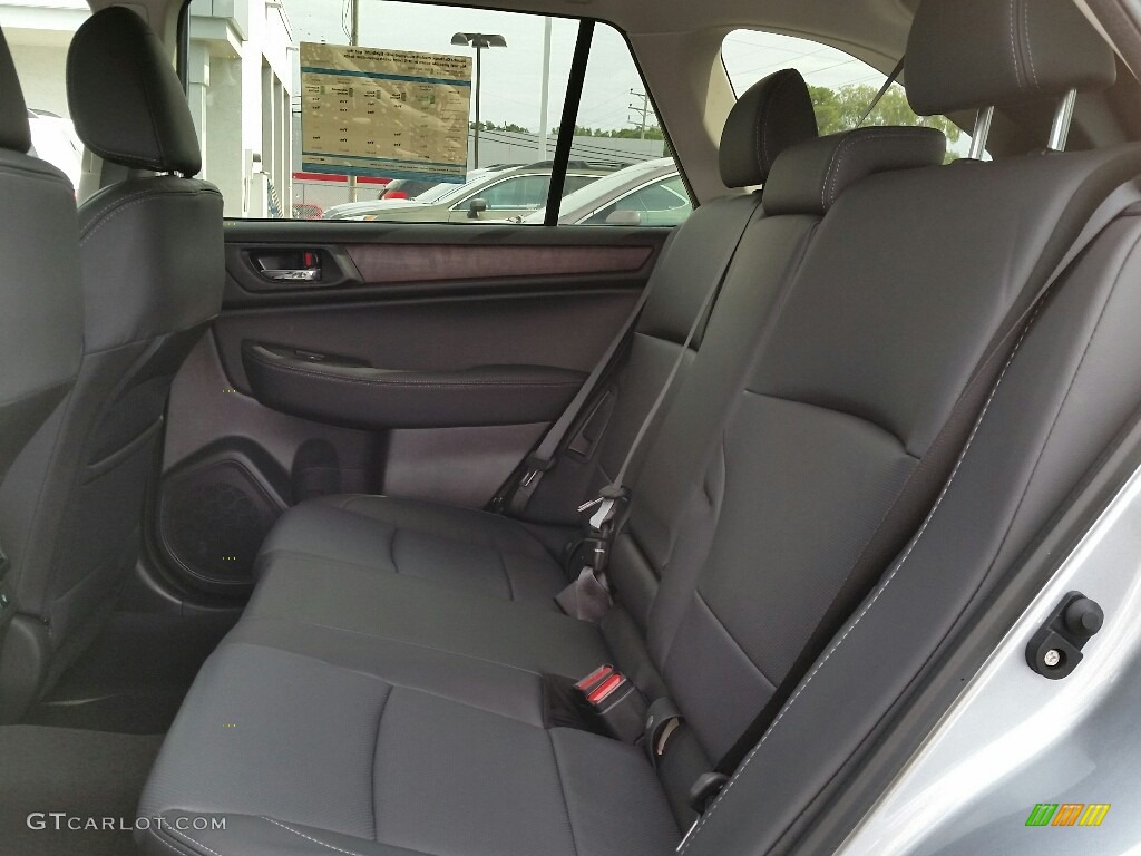 2017 Subaru Outback 3.6R Limited Rear Seat Photo #116005152