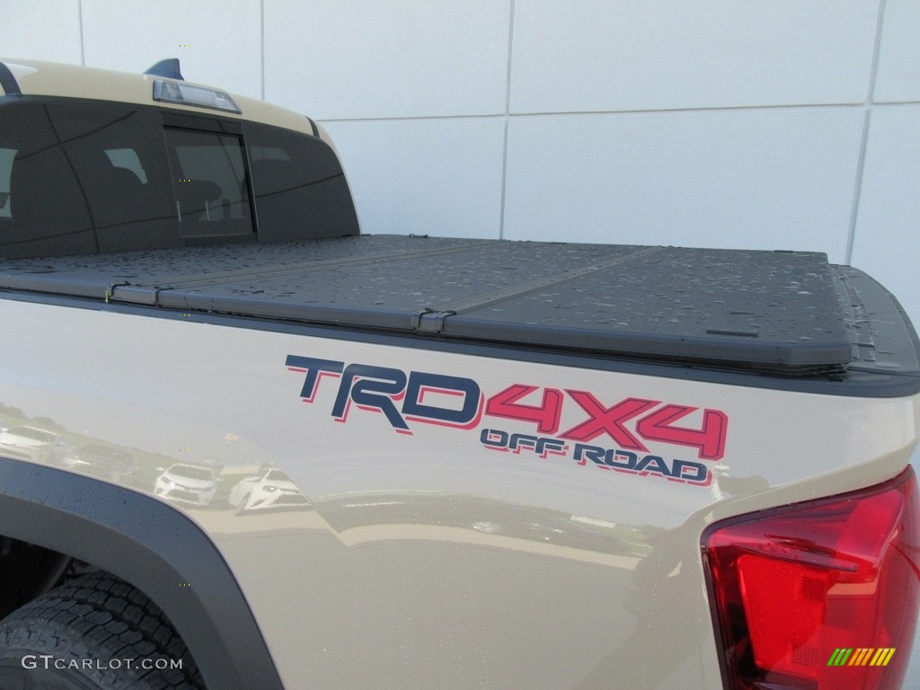 2017 Tacoma TRD Off Road Double Cab 4x4 - Quicksand / TRD Graphite photo #16