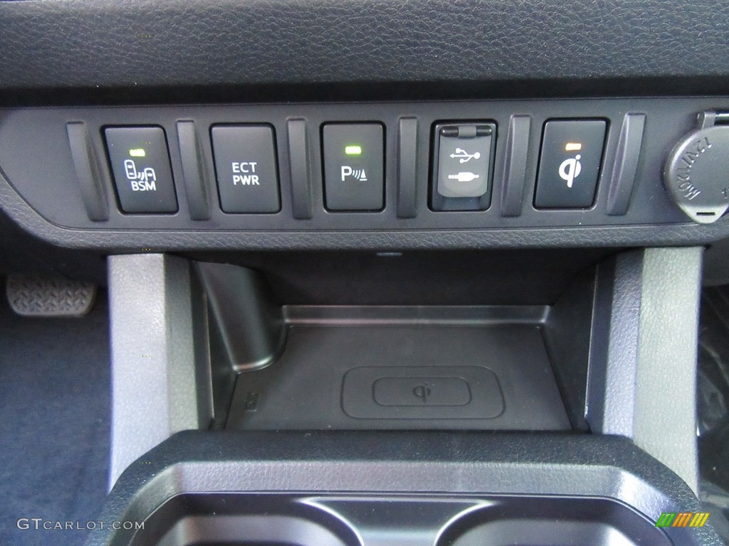 2017 Tacoma TRD Off Road Double Cab 4x4 - Quicksand / TRD Graphite photo #31