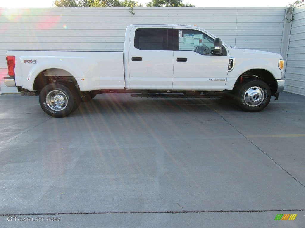 Oxford White 2017 Ford F350 Super Duty XLT Crew Cab 4x4 Exterior Photo #116011965