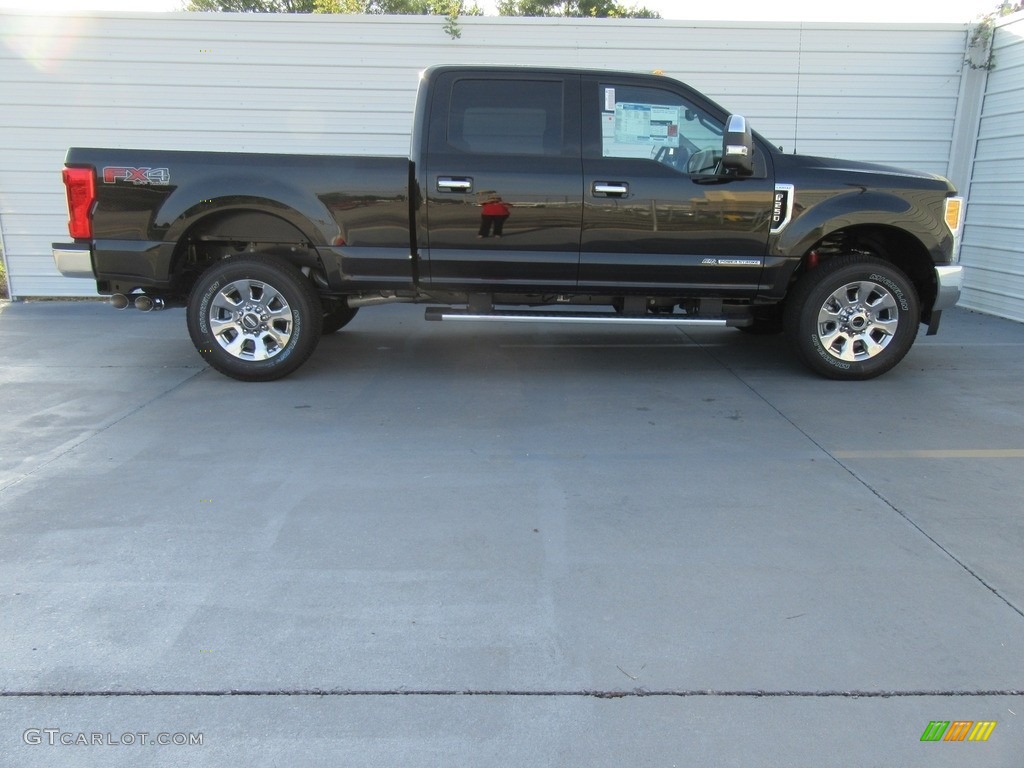 Shadow Black 2017 Ford F250 Super Duty Lariat Crew Cab 4x4 Exterior Photo #116012784