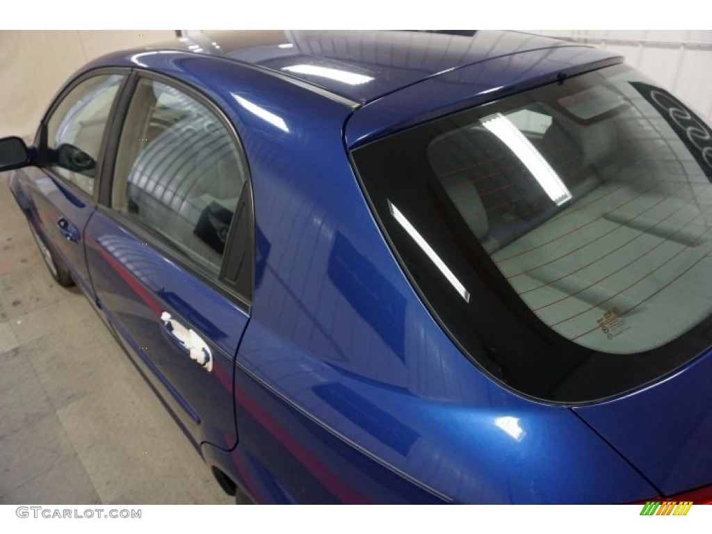 2008 Reno  - Cobalt Blue Metallic / Grey photo #54