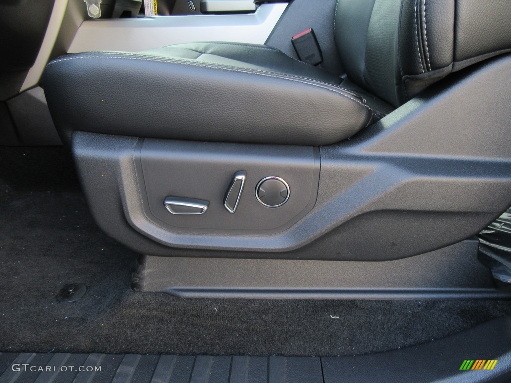 Black Interior 2017 Ford F250 Super Duty Lariat Crew Cab 4x4 Photo #116013255