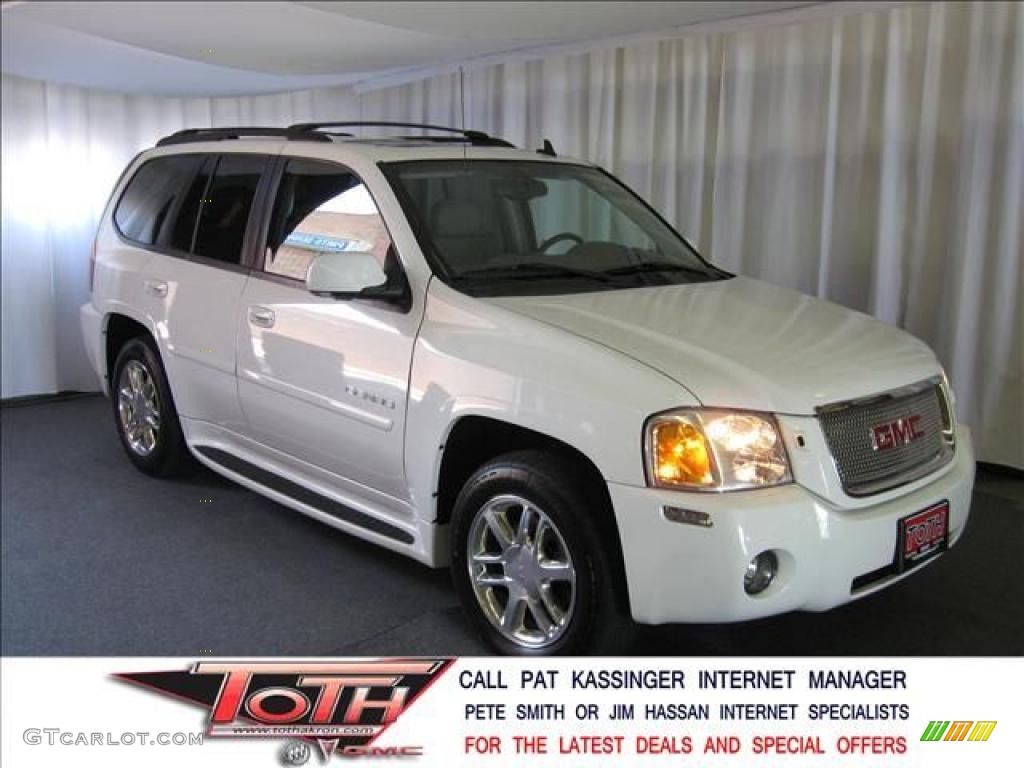 2006 Envoy Denali 4x4 - Summit White / Light Gray photo #1