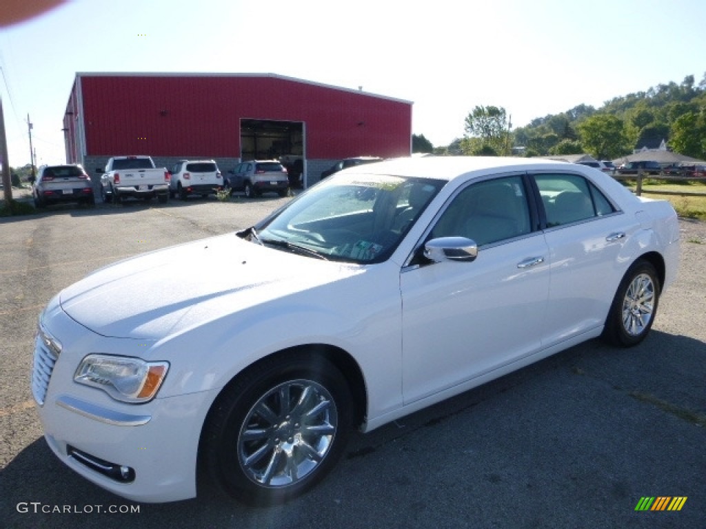 Bright White Chrysler 300