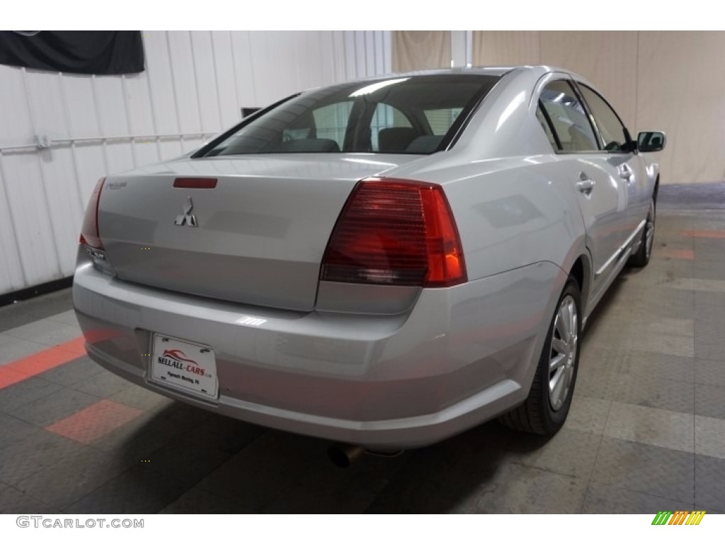 2006 Galant ES - Liquid Silver Metallic / Gray photo #8