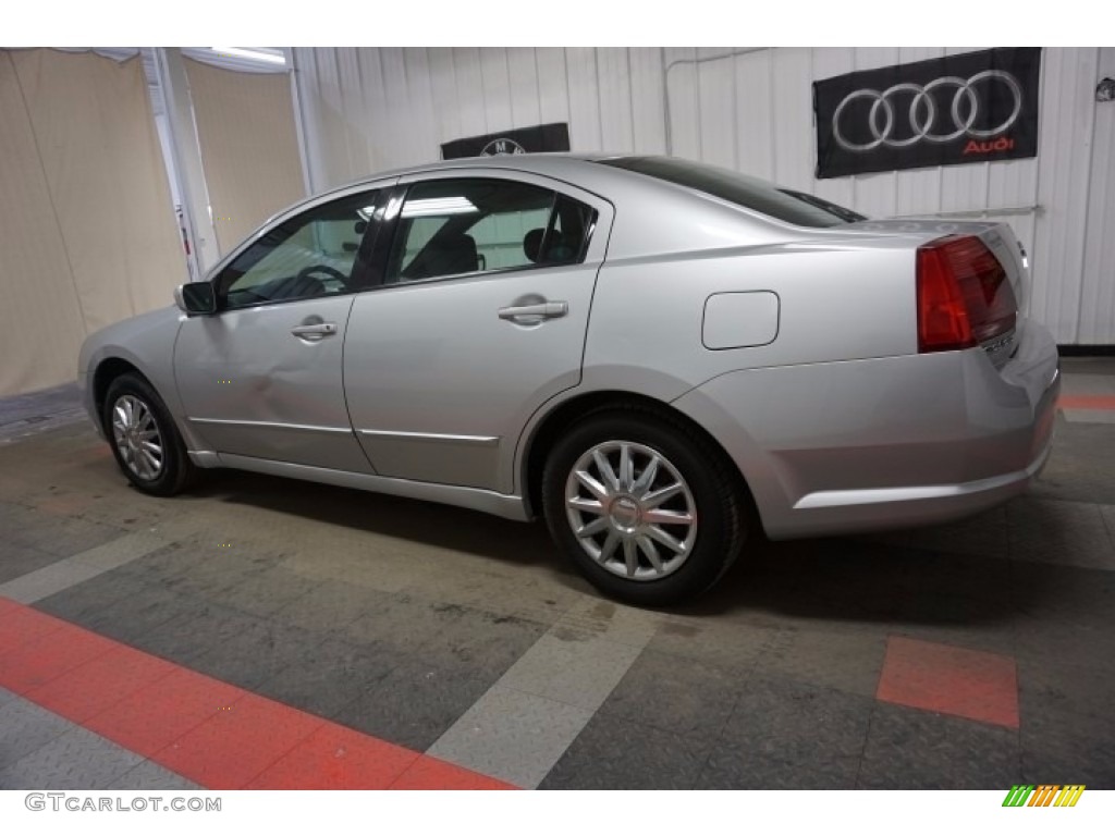 2006 Galant ES - Liquid Silver Metallic / Gray photo #11