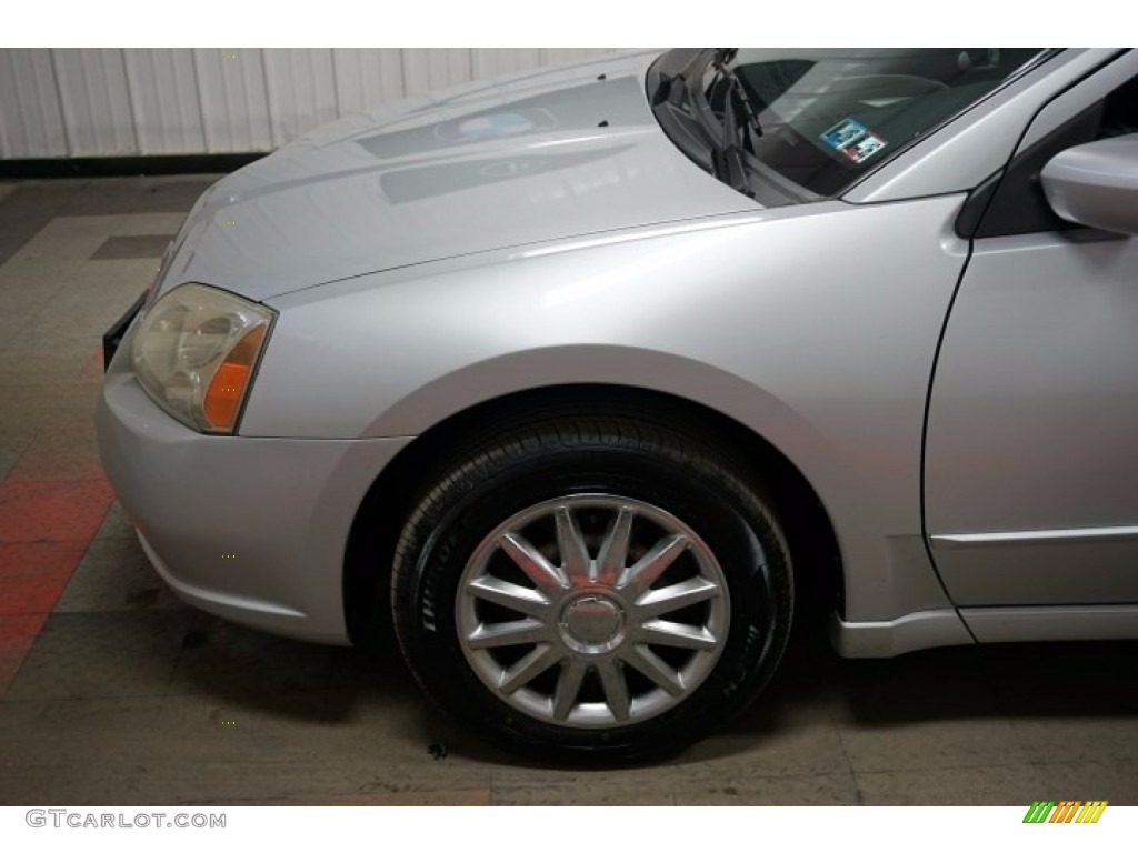 2006 Galant ES - Liquid Silver Metallic / Gray photo #50