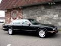 Ebony Black - XJ XJ8 Photo No. 3