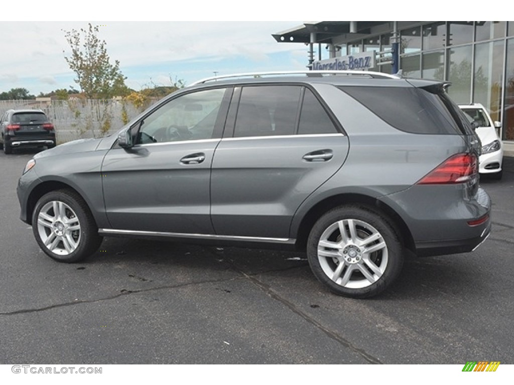 2017 Selenite Grey Metallic MercedesBenz GLE 350 4Matic 115992330 Photo 2