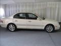 White - Optima EX V6 Photo No. 2