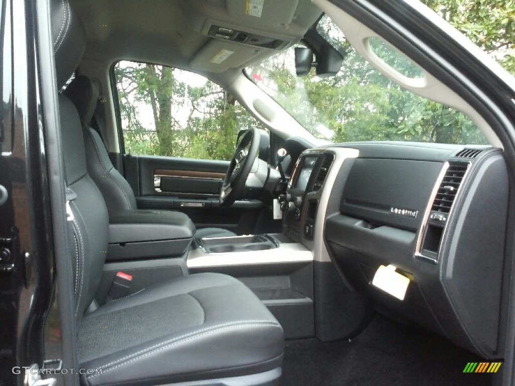 2017 Ram 2500 Laramie Crew Cab 4x4 Front Seat Photo #116023521