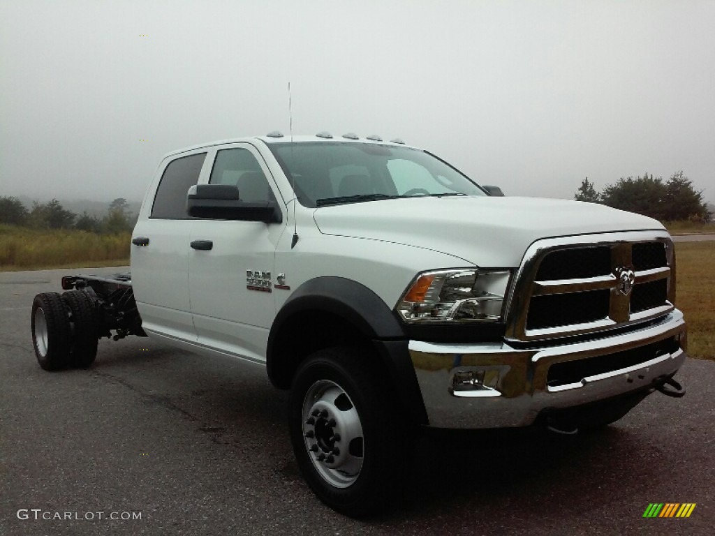 Bright White 2017 Ram 5500 Tradesman Crew Cab 4x4 Chassis Exterior Photo #116023821
