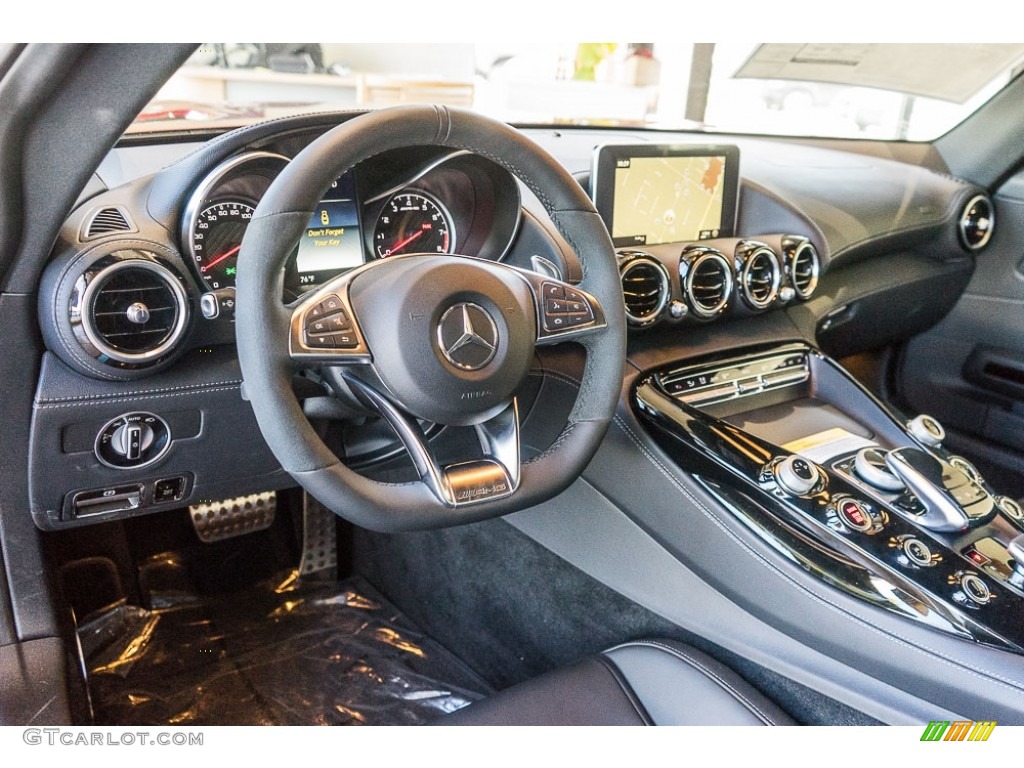 2017 Mercedes-Benz AMG GT Coupe Black Dashboard Photo #116024550