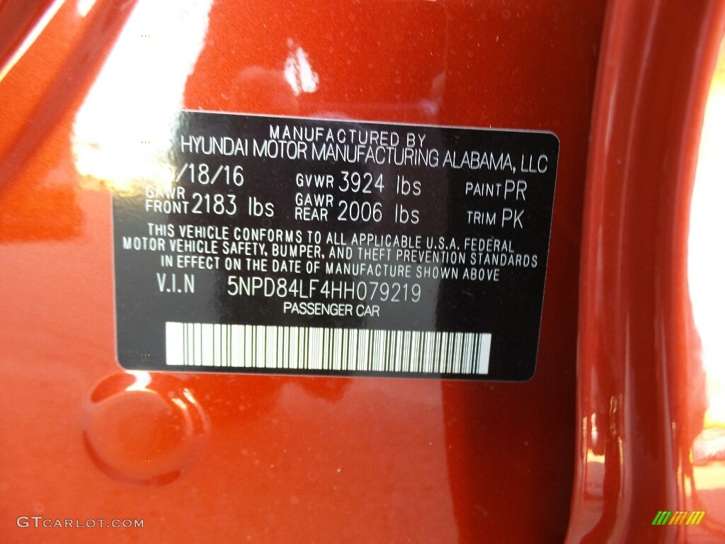 2017 Elantra SE - Red / Beige photo #11