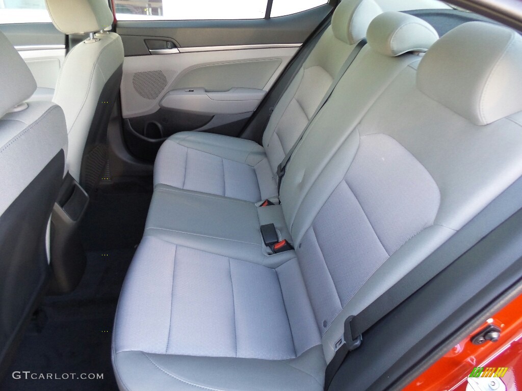 2017 Elantra SE - Red / Beige photo #14