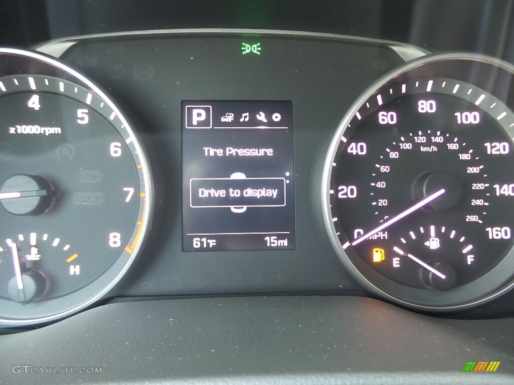 2017 Elantra SE - Red / Beige photo #23