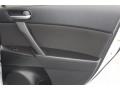 Crystal White Pearl Mica - MAZDA3 i SV 4 Door Photo No. 23