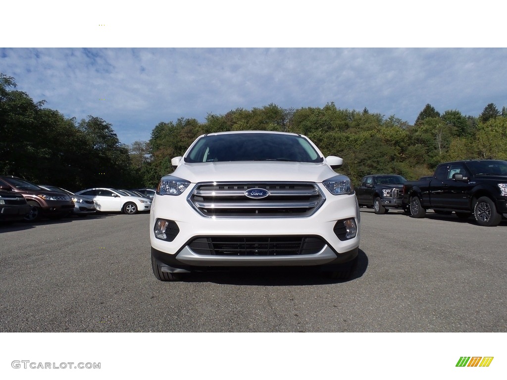 2017 Escape SE 4WD - Oxford White / Charcoal Black photo #2