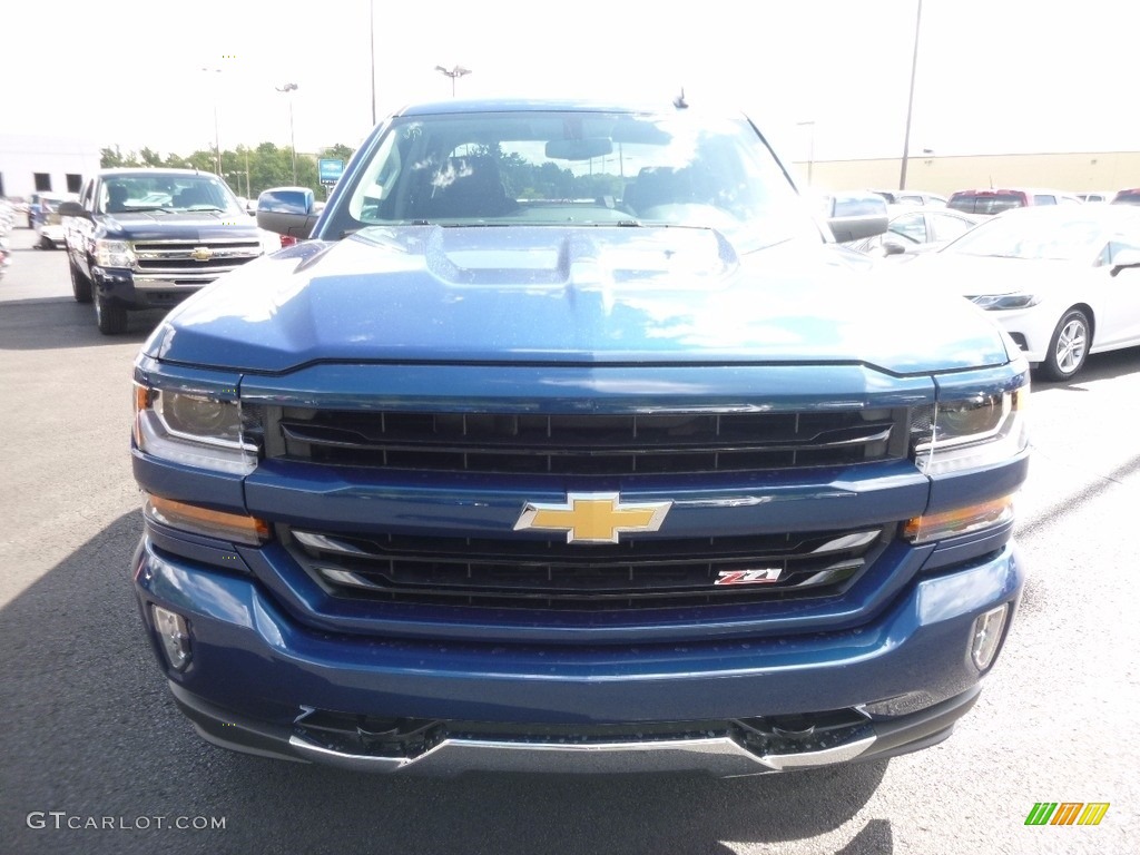 2017 Silverado 1500 LT Double Cab 4x4 - Deep Ocean Blue Metallic / Jet Black photo #2