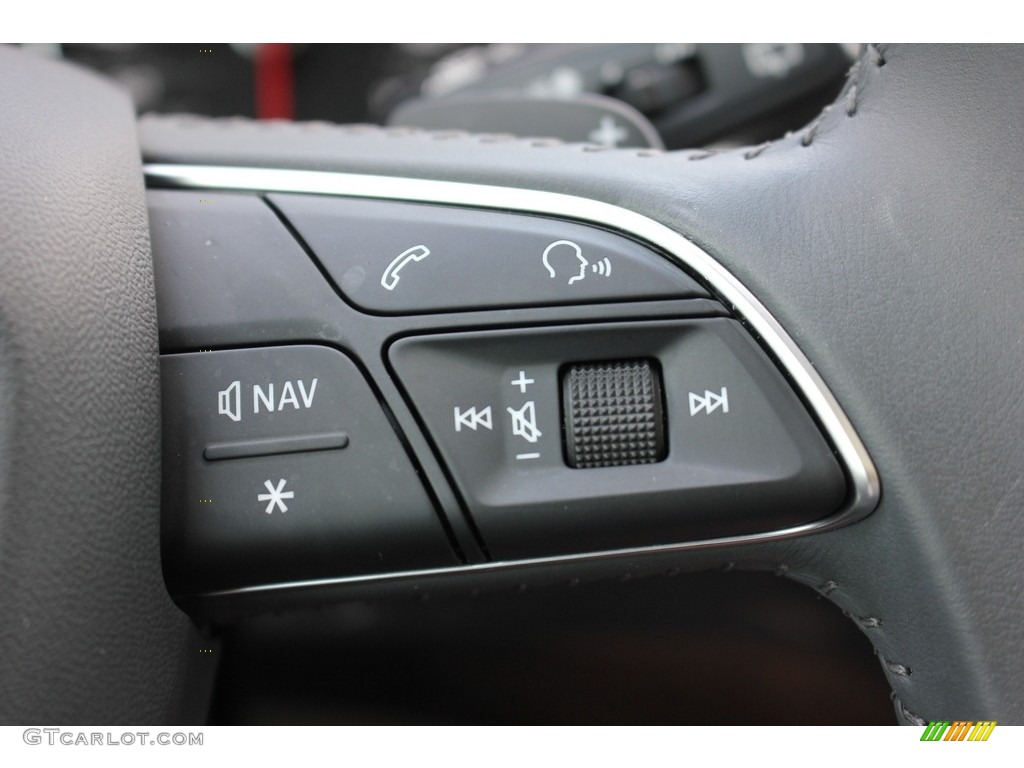 2017 Audi Q7 3.0T quattro Premium Plus Controls Photo #116032023