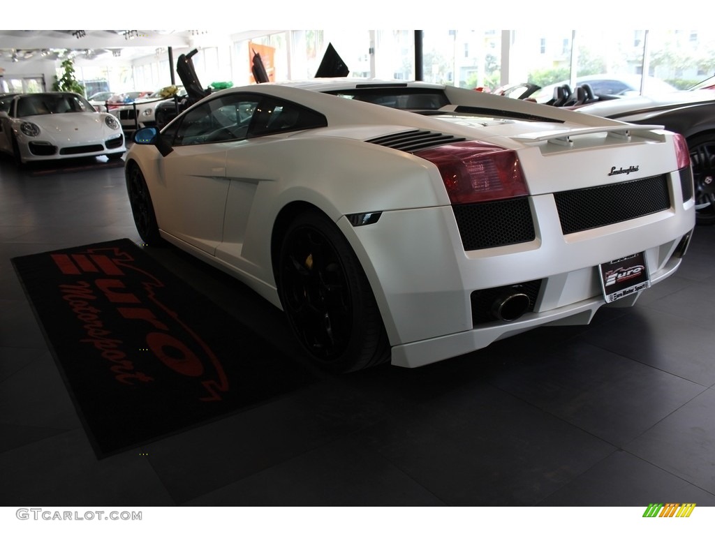 2004 Gallardo Coupe - Balloon White / Nero Perseus photo #13