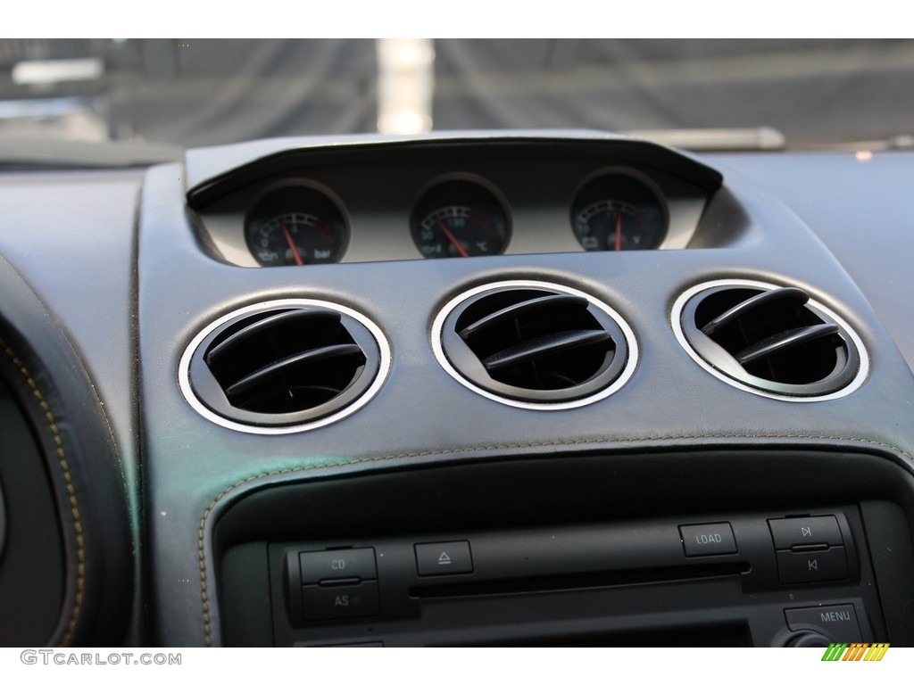 2004 Gallardo Coupe - Balloon White / Nero Perseus photo #16