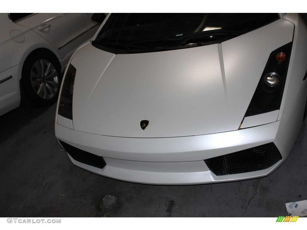 2004 Gallardo Coupe - Balloon White / Nero Perseus photo #17