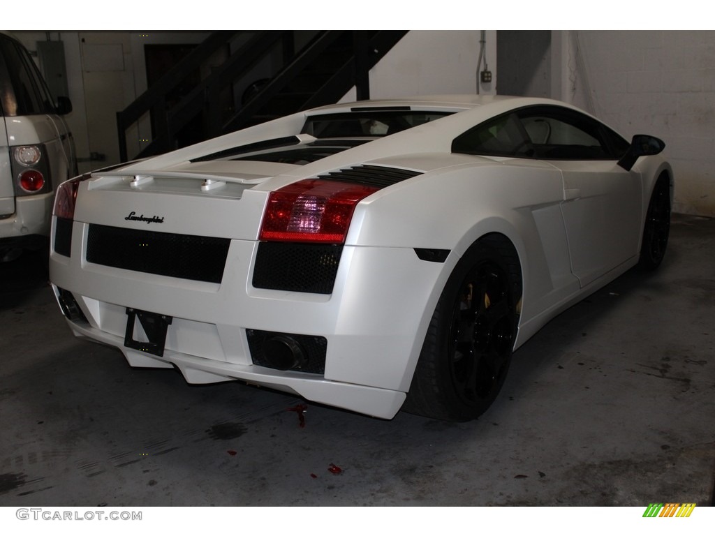 2004 Gallardo Coupe - Balloon White / Nero Perseus photo #19