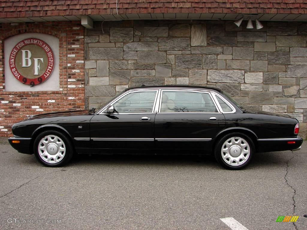 2002 XJ Super V8 - Anthracite Metallic / Cashmere photo #4