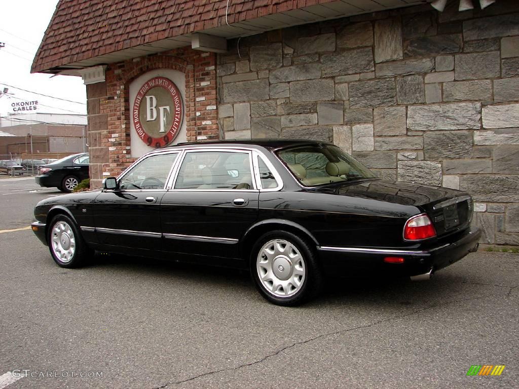 2002 XJ Super V8 - Anthracite Metallic / Cashmere photo #9